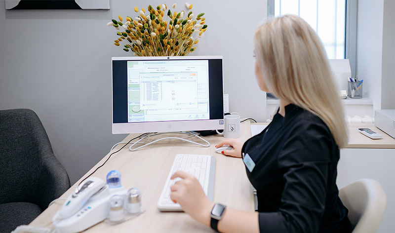 service-image